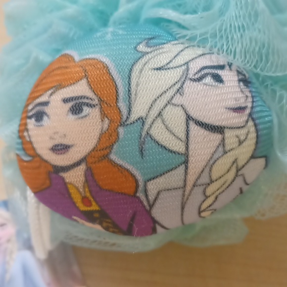 $5 Frozen Elsa Anna Shower Bath Pouf Wash Cloth Sponge - Picture 2 of 5